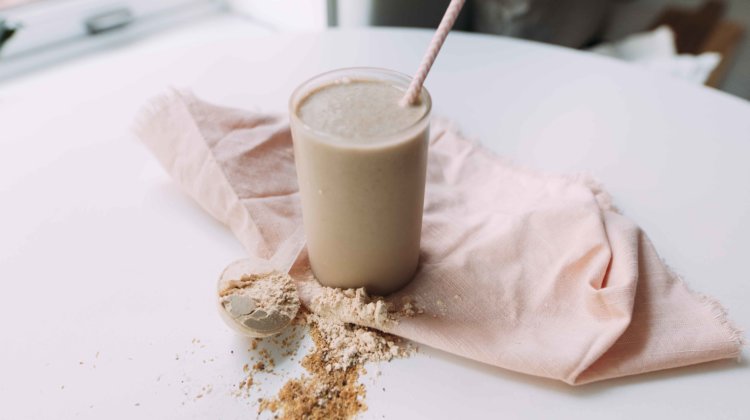 Vanilla Peanut Butter and Banana Shake