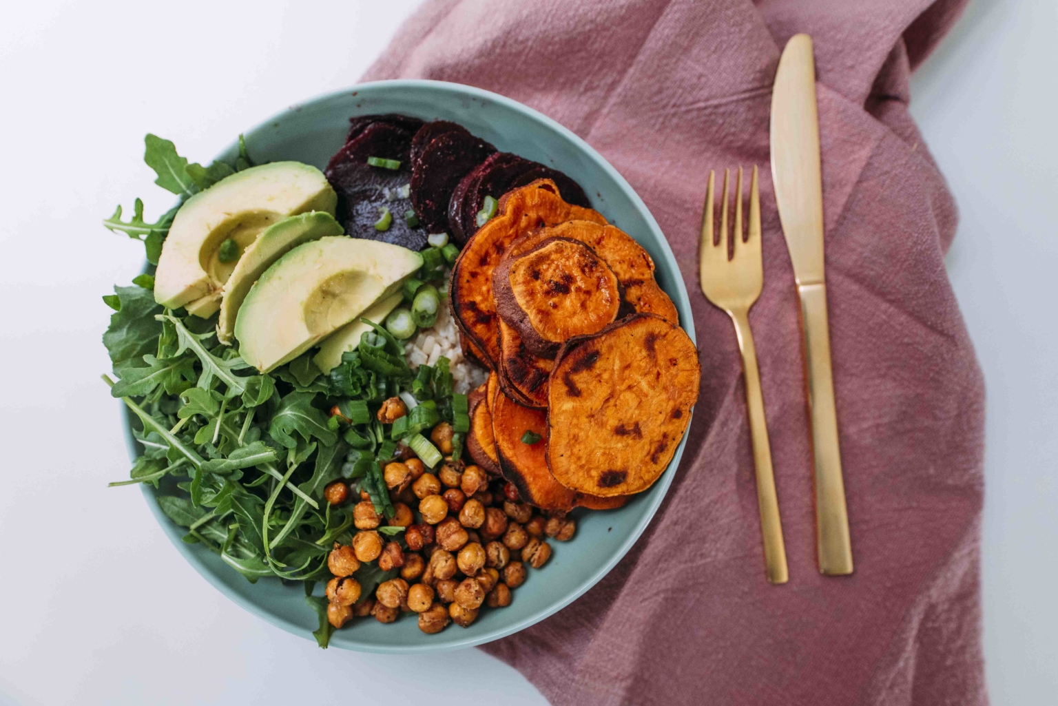 Chickpea Veggie Bowl · GLW