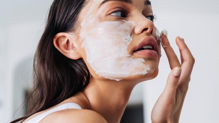 Face Masks for Clear Glowing Skin: GLW Team’s Favourites