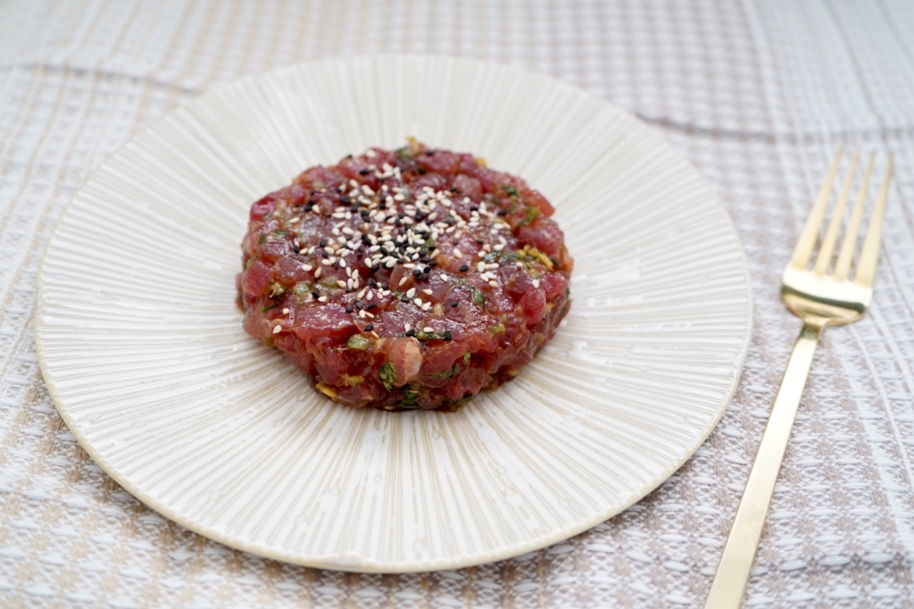 Sesame Ginger Tuna Tartare · GLW
