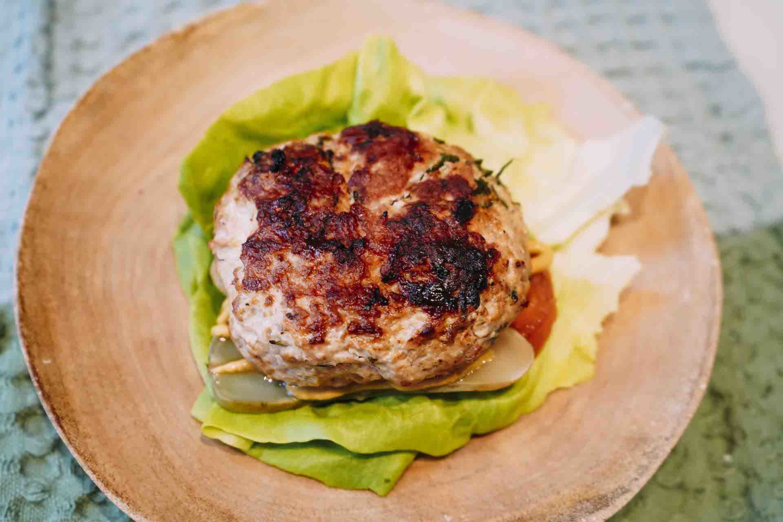 Spicy Herb Chicken Burgers · GLW