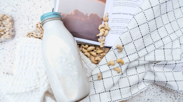 The 411 on Non-Dairy Milks
