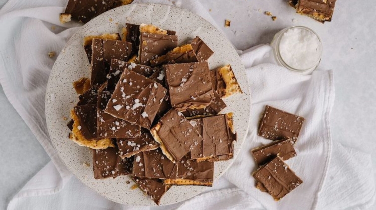 WiseEat’s Matzah Crack