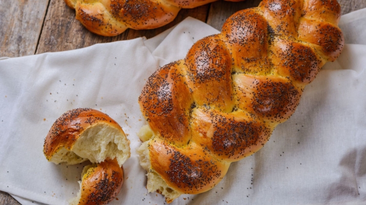 Challah with Amanda