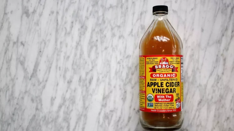 KG Loves Apple Cider Vinegar