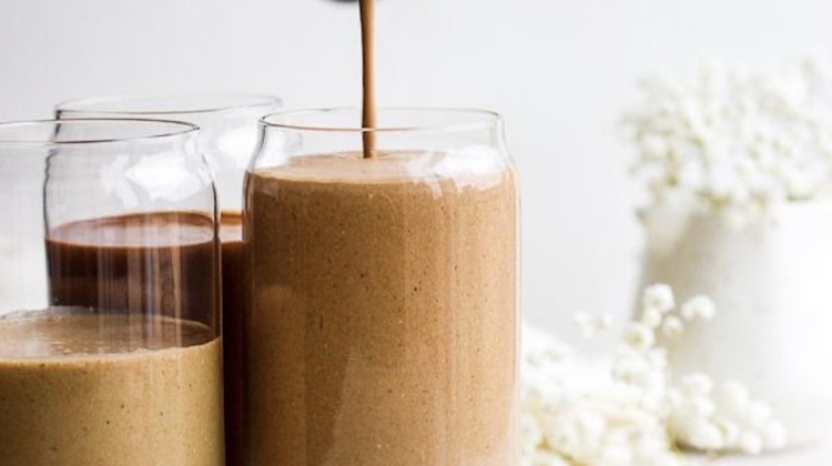 Banana Chocolate Magic Smoothie