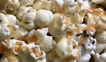 Sweet and Salty Caramel Popcorn by Jen @z.e.n.e.r.g.y 