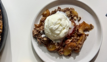 Gluten-Free Peach Crumble