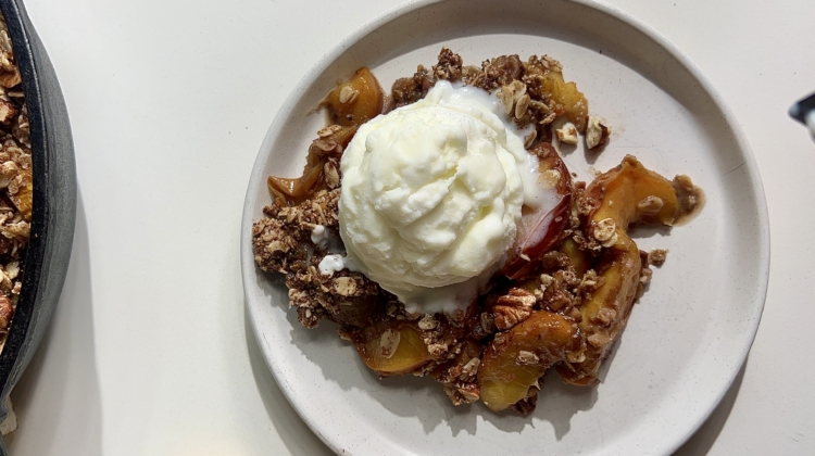 Gluten-Free Peach Crumble