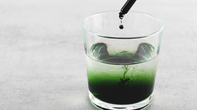 Need a Detox? The 5 Benefits of Chlorophyll
