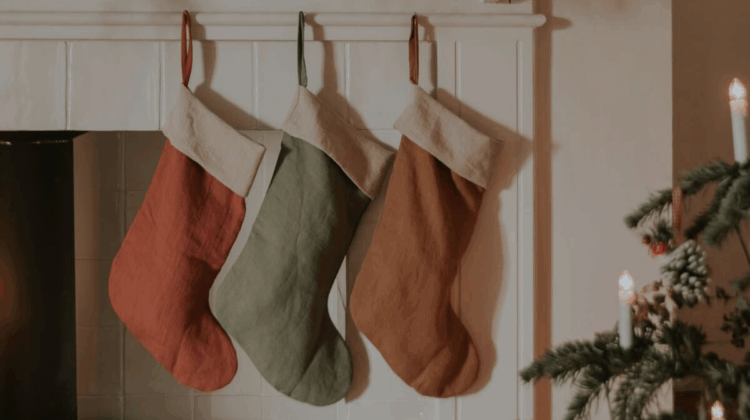 Holiday Must-Haves: 8 Perfect Holiday Stocking Stuffers