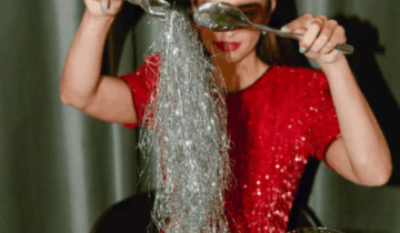 Overwhelmed by the Holidays? Let’s Get You Glowing Again